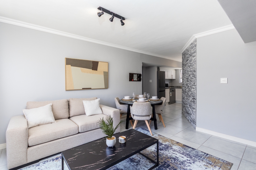 To Let 1 Bedroom Property for Rent in Sea Point Western Cape